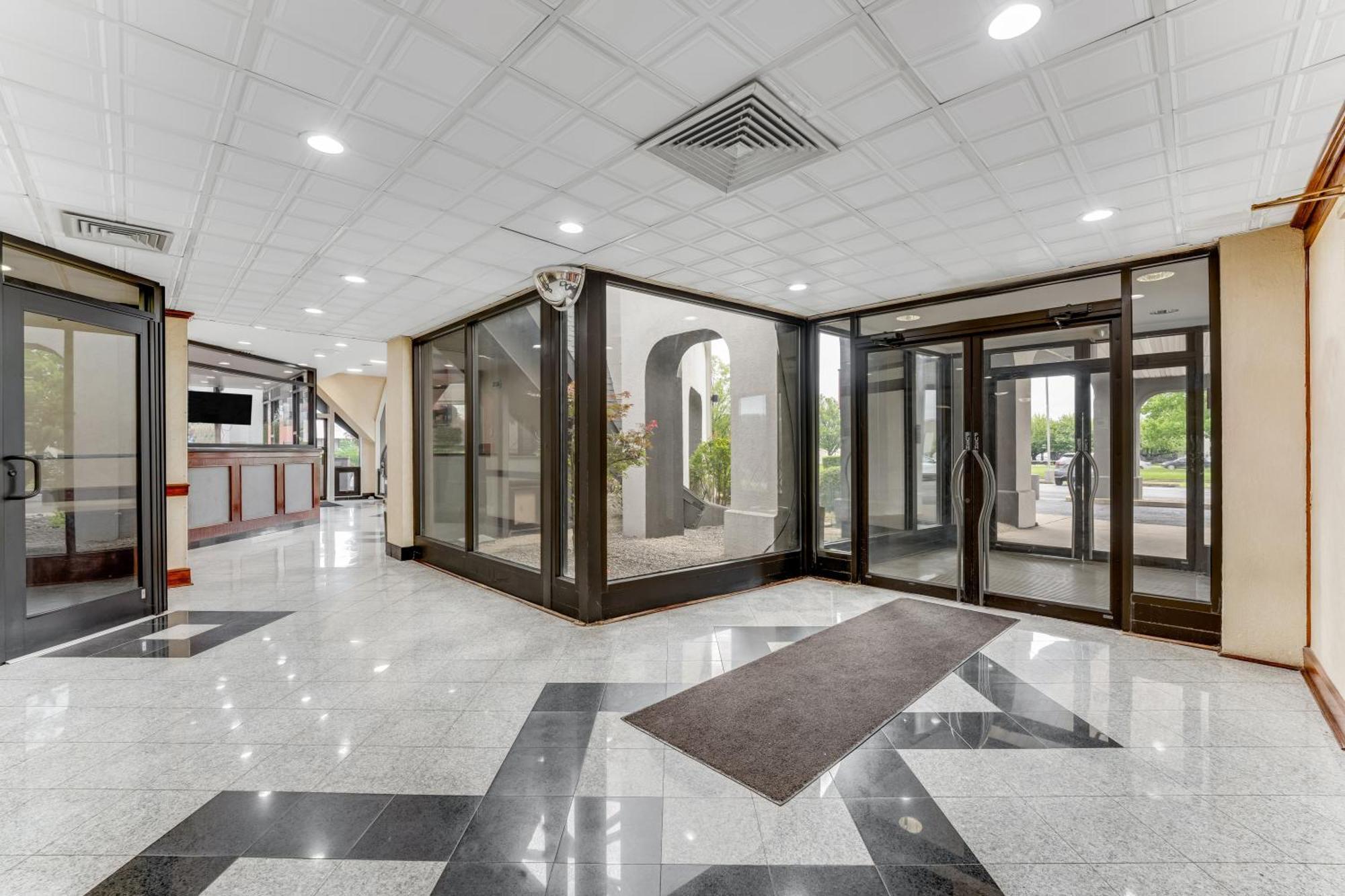 Red Carpet Inn & Suites Филадельфия Экстерьер фото